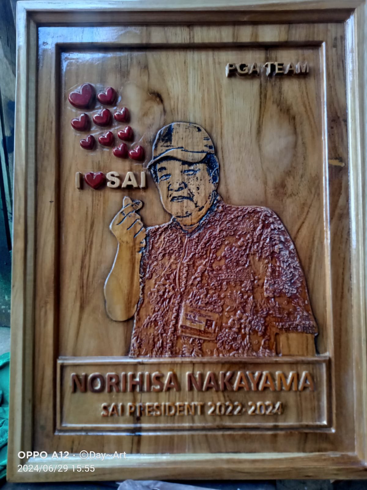 Hiasan dinding custom 